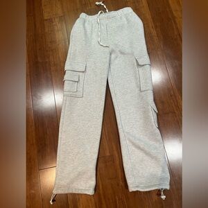 Women’s Fleece Cargo Sweatpants